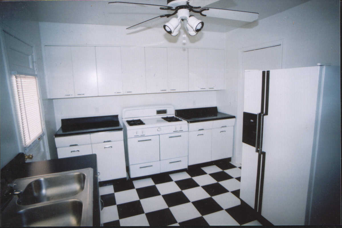 2902 kitchen